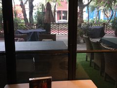 靠窗位-T館·花园艺术餐厅