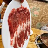 铜锅儿老店，真正倒盘不撒的手切鲜羊肉[6]。