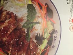 -美奈小馆·越南料理(中航城君尚购物中心店)