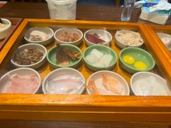 -良米山·云南野生菌过桥米线(上海首店)