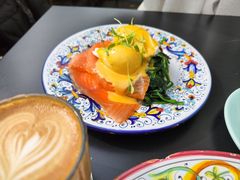 三文鱼班尼迪克-Alimentari早午餐(安福路店)