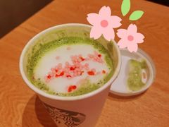 樱花草莓茶拿铁-星巴克(嘉定中信泰富万达广场店)