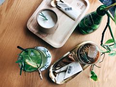 -ZING COFFEE 镜咖啡