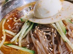 -吴草鸡爪오초닭발韩食堂(融恒盈嘉中心店)