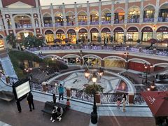 -佛罗伦萨小镇广佛名品奥特莱斯(疏港路店)