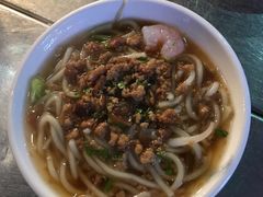 -六合夜市