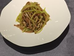 -千滋百味·醉江澜花园餐厅(街道口店)