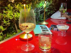 -池畔酒吧 WET Bar
