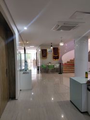 -比华利美容医院