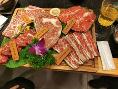 臻品和牛套餐-臻牛烤肉
