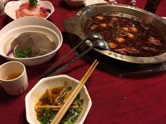-山城年华老火锅(玉林店)