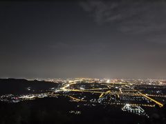 -鬼笑石后山停车场