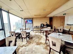 -广州花都皇冠假日酒店