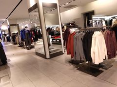 -ZARA(凯德乐峰广场店)