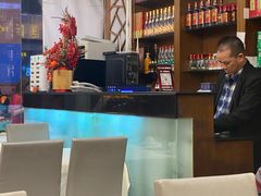 -渝君重庆火锅(嘉宾路店)