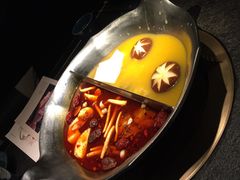 -湊湊火锅·茶憩(打浦桥日月光店)