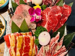 黑牛六拼-明洞阿姨·韩式酱蟹烤肉·创意料理(三元桥店)