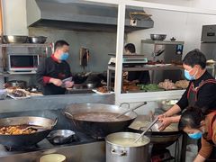 自助取餐区-特色拱嘴