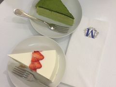 餐具摆设-Lady M Cake Boutique(麦迪逊大道店)