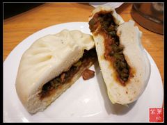 芸豆酱肉大包-山东宾馆·齐鲁苑餐厅