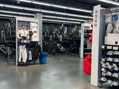 -迪卡侬(越秀公园店)