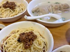 -明红蹄花(糍粑店街店)