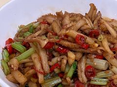 酸萝卜牛肚丝-笨罗卜浏阳菜馆(龙华鹏润达店)