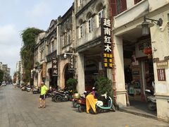 -特色海鲜美食(老街店)