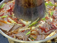 -撒拉人家.酸菜牦牛肉火锅