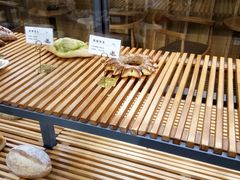 -焙丽拾光(麦凯乐直营店)