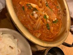 猪颈肉泡菜汤-金北顺大锅家(신사본점)