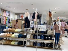 -优衣库(广州天河领展广场店)