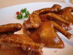 玻璃脆皮乳鸽-利苑酒家(金宝店)