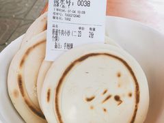 白馍-刘信牛羊肉小炒泡馍(回民街店)