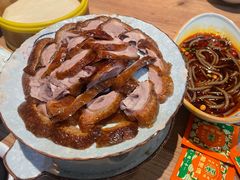 -龙聚德北京烤鸭(沙坪坝华宇A馆店)