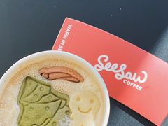 姜饼人丝绒拿铁-Seesaw Coffee(环贸iapm店)