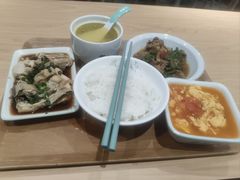 -老乡鸡(东方广场店)