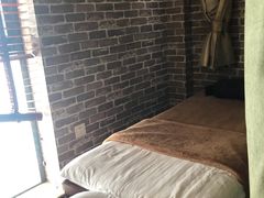 -莱蔻·圣灸堂·推拿艾灸(天山店)