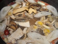 -芸鲜季·云南野生菌餐厅· 云南风物味研社(闵行店)