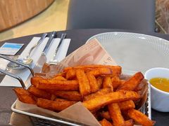 -théATRE茶聚场·餐厅(环球金融中心店)