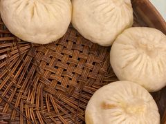 蟹黄汤包-留芳·文旅古月楼(老街店)