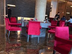 -粤尚腾香居中餐厅(首都机场希尔顿店)
