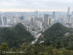 -黔灵山公园