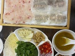 -官塘锋记鱼生·生腌·砂锅粥(牌坊街店)