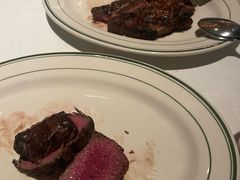 -Wolfgang’s Steakhouse 沃夫冈牛排馆(上海白玉兰广场店)