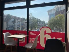 景观位-肯德基(坑梓店)