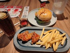 -必胜客(乐山世豪PH店)