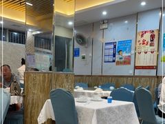 大堂-陈记粤湛鸡饭店