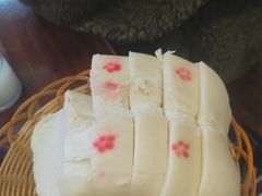 -蓝田九大碗民俗食府(蓝田店)