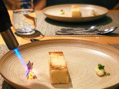 烟熏稻香手工黄油面包-香樟花园法式铁板烧(恒隆广场店)